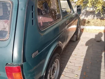 ВАЗ (Lada) Lada 2121 1999 года за 1 100 000 тг. в Усть-Каменогорск – фото 4