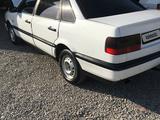 Volkswagen Passat 1994 годаfor850 000 тг. в Шымкент – фото 2