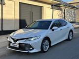 Toyota Camry 2020 года за 14 900 000 тг. в Шымкент