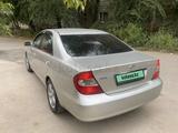 Toyota Camry 2002 годаүшін4 500 000 тг. в Алматы – фото 2