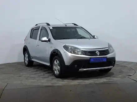 Renault Sandero 2014 года за 2 750 000 тг. в Астана – фото 3