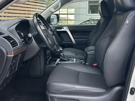 Toyota Land Cruiser Prado Prestige 2020 года за 23 990 000 тг. в Алматы – фото 10