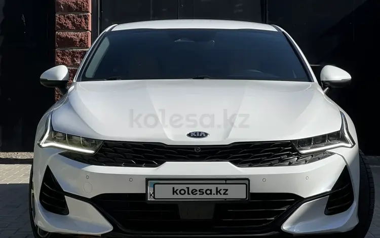 Kia K5 2021 года за 13 800 000 тг. в Алматы