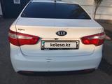 Kia Rio 2014 года за 4 000 000 тг. в Актобе – фото 3