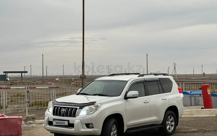 Toyota Land Cruiser Prado 2011 года за 14 800 000 тг. в Атырау