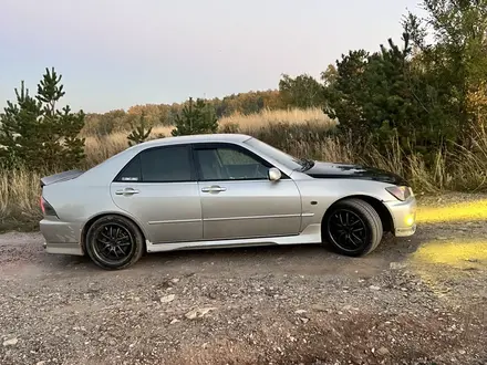 Toyota Altezza 1998 года за 3 000 000 тг. в Кокшетау – фото 2