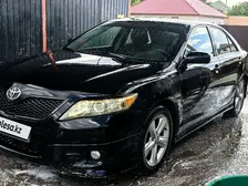 Toyota Camry, 2011