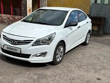 Hyundai Accent 2015 года за 3 300 000 тг. в Караганда – фото 2