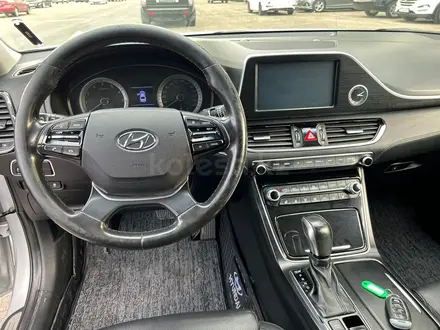 Hyundai Grandeur 2017 года за 9 690 000 тг. в Алматы – фото 9