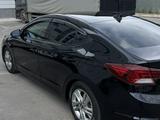 Hyundai Elantra 2019 годаfor7 700 000 тг. в Алматы – фото 5