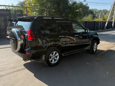 Toyota Land Cruiser Prado 2005 года за 12 700 000 тг. в Алматы – фото 6