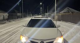 Toyota Camry 2013 года за 6 100 000 тг. в Атырау – фото 2
