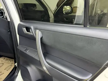Toyota Highlander 2012 года за 13 000 000 тг. в Атырау – фото 11