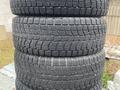 Комплект зимние шины 265/70/16 265/70R16 Dunlop. за 90 000 тг. в Алматы