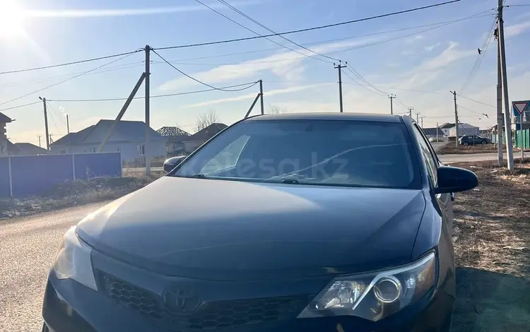 Toyota Camry 2012 годаүшін7 150 000 тг. в Уральск