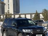 Toyota Land Cruiser 2016 года за 31 500 000 тг. в Астана – фото 2