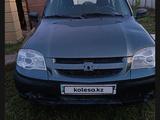 Chevrolet Niva 2015 года за 2 250 000 тг. в Уральск – фото 3