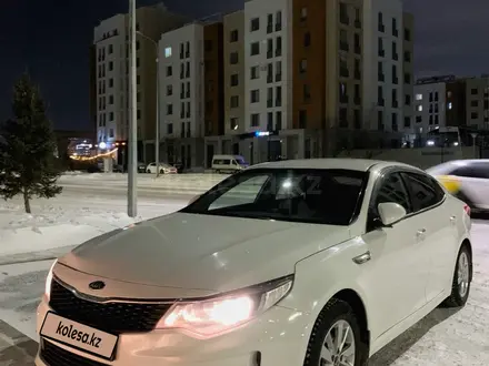 Kia K5 2016 года за 8 000 000 тг. в Астана