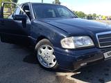 Mercedes-Benz C 180 1995 годаүшін1 700 000 тг. в Павлодар – фото 2