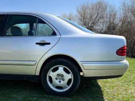 Mercedes-Benz E 230 1996 года за 2 700 000 тг. в Тараз – фото 3