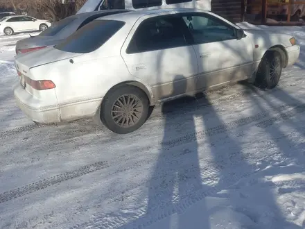 Toyota Camry 1998 года за 2 300 000 тг. в Усть-Каменогорск – фото 4