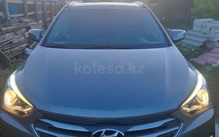 Hyundai Santa Fe 2017 годаfor7 500 000 тг. в Актобе