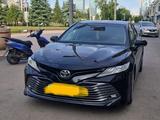 Toyota Camry 2018 годаүшін13 300 000 тг. в Астана – фото 3