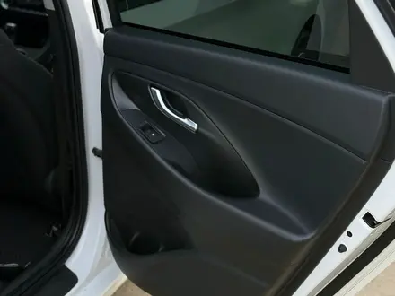 Hyundai i30 2024 года за 8 600 000 тг. в Уральск – фото 13