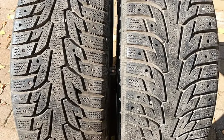 Шины 215/60 R16 — "Hankook Winter iPike RS" (Корея), шипованные. за 50 000 тг. в Астана