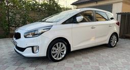 Kia Carens 2015 годаүшін7 000 000 тг. в Актау