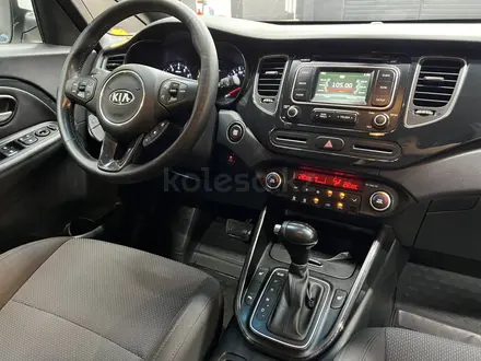 Kia Carens 2015 года за 7 000 000 тг. в Актау – фото 6