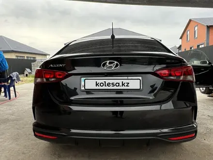 Hyundai Accent 2021 года за 7 200 000 тг. в Алматы – фото 4