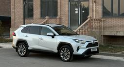 Toyota RAV4 2023 годаүшін18 490 000 тг. в Шымкент – фото 3