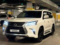 Lexus LX 570 2016 годаfor38 500 000 тг. в Алматы