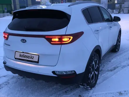 Kia Sportage 2021 года за 12 500 000 тг. в Актобе – фото 7