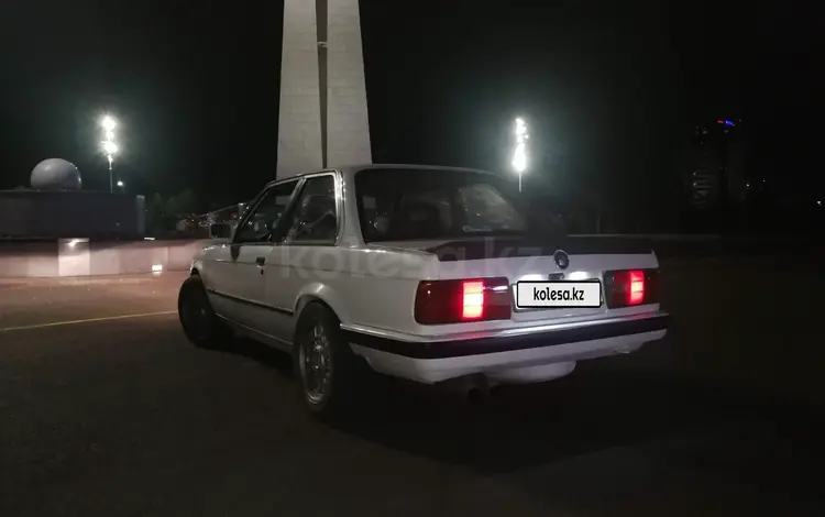 BMW 318 1985 годаүшін4 900 000 тг. в Астана