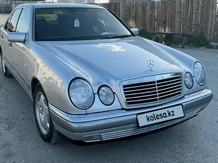 Mercedes-Benz E 220 1996 года за 2 800 000 тг. в Туркестан – фото 6