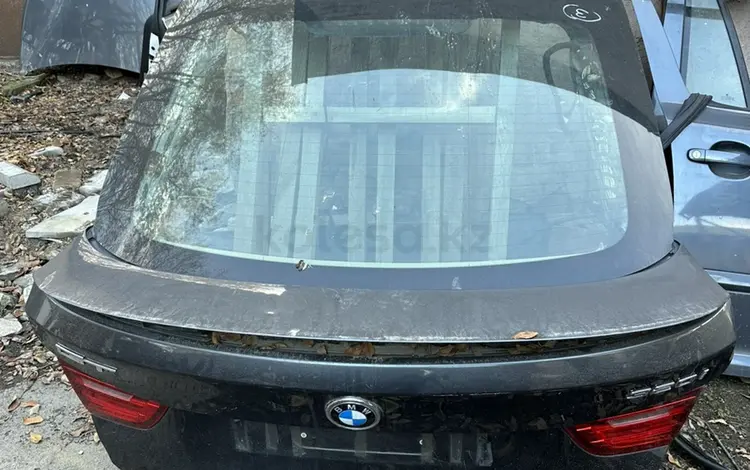 F34 gran turismo крышка багажника дверь двери ф34 gran turismo за 150 000 тг. в Алматы
