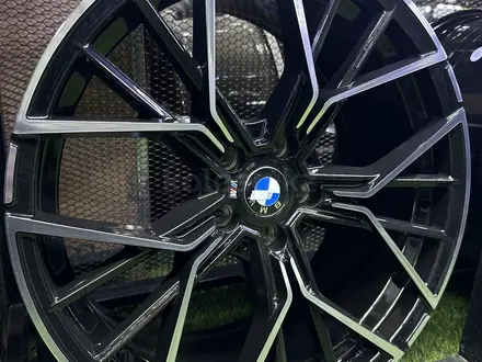 BMW f10 r19/5/112 РАЗНО Широкие за 358 000 тг. в Караганда – фото 2