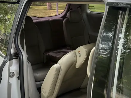 Kia Carnival 2020 года за 13 000 000 тг. в Алматы – фото 12