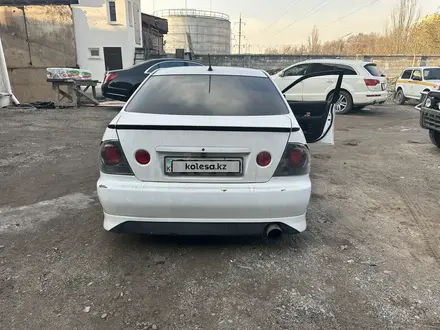 Toyota Altezza 1998 года за 4 100 000 тг. в Алматы – фото 2