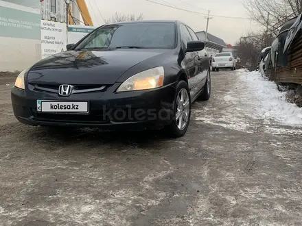 Honda Accord 2004 года за 3 000 000 тг. в Алматы