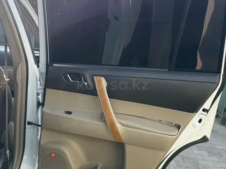 Toyota Highlander 2008 года за 7 000 000 тг. в Алматы – фото 5