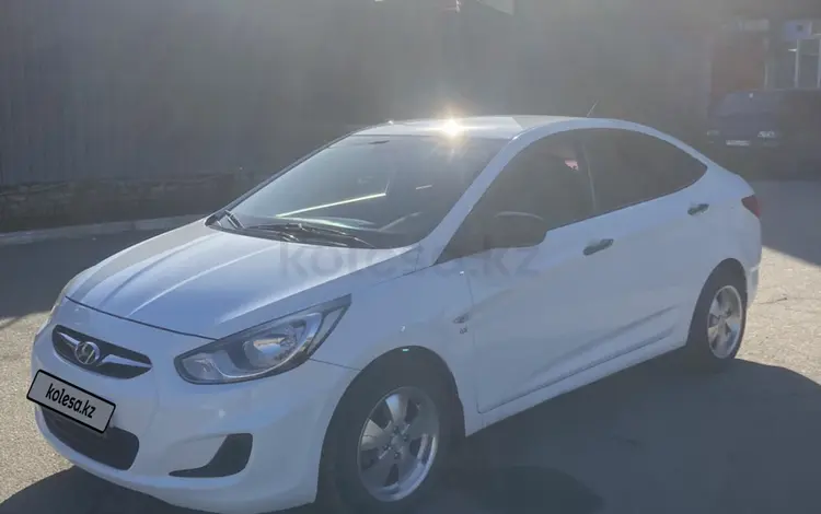 Hyundai Accent 2014 года за 5 100 000 тг. в Семей