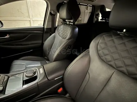 Hyundai Santa Fe 2022 года за 18 000 000 тг. в Уральск – фото 11
