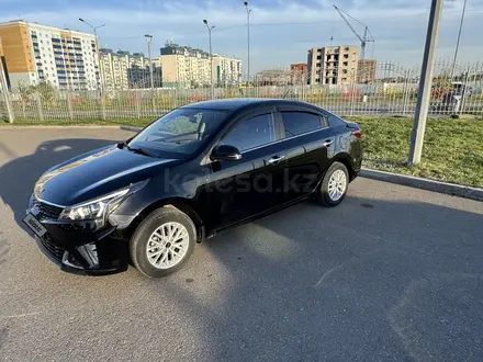 Kia Rio 2021 года за 7 600 000 тг. в Семей – фото 4