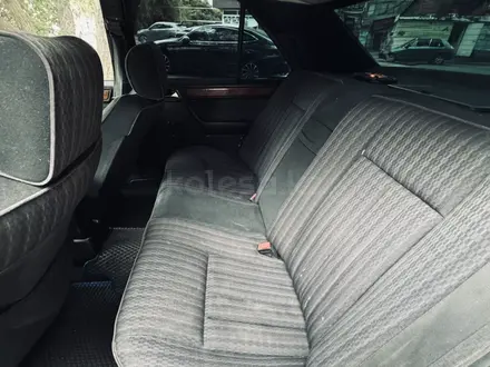 Mercedes-Benz E 220 1993 года за 730 000 тг. в Талдыкорган – фото 12