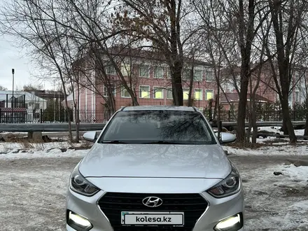 Hyundai Accent 2019 года за 7 480 000 тг. в Костанай – фото 2