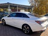Hyundai Elantra 2022 года за 10 800 000 тг. в Алматы