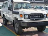 Toyota Land Cruiser 2022 года за 32 300 000 тг. в Алматы